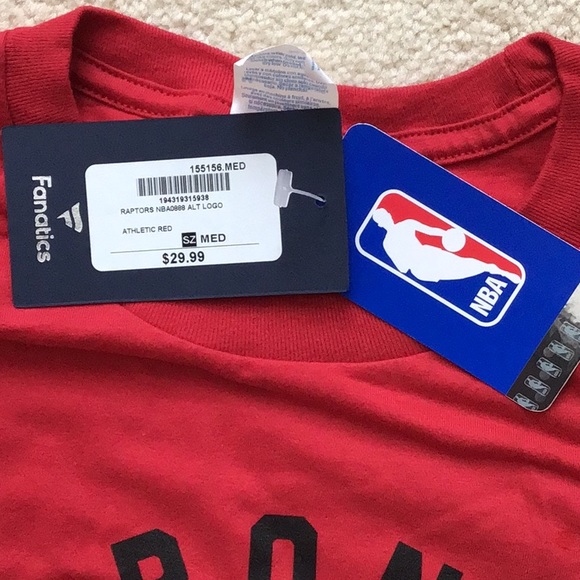 BRAND NEW RAPTORS T SHIRT size Medium - Picture 5 of 5